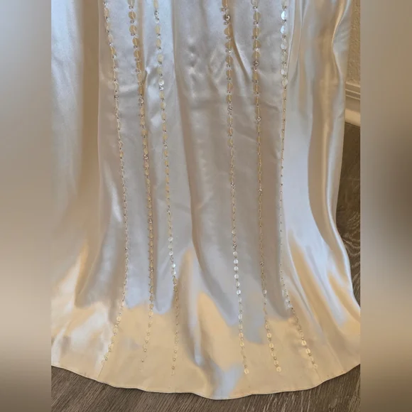 Jenny Packham Wedding Dress - Picture 5 of 16